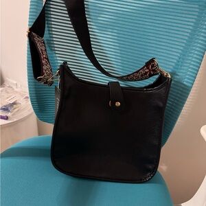 Elegant Black Shoulder Bag